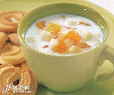 5種垃圾食品 宅女發(fā)胖的元兇