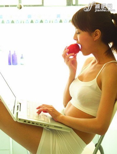 靠節(jié)食減肥警惕8大病患危機(jī)