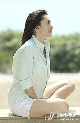 坐著也能瘦 四種姿勢輕松瘦大腿