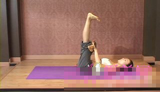 膝蓋，便秘，腹部，瑜伽，運(yùn)動(dòng)，減肥