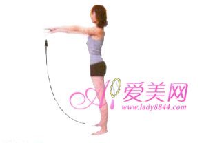 對(duì)抗冷氣操 夏季不長(zhǎng)小肥肉