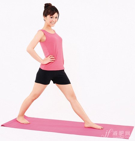 排水+排毒 瑜伽塑優(yōu)美線條