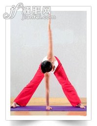 5招瑜伽動作保養(yǎng)脊椎,評尚網(wǎng)