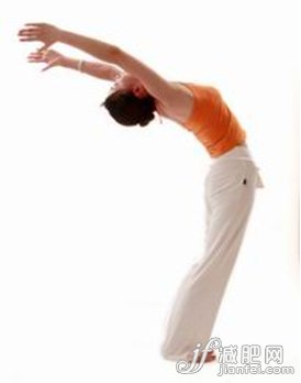 瑜伽動作解析 跟著專業(yè)美女教練塑身材