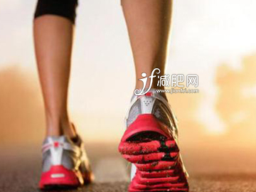 冬季減肥如何瘦腿 每天運(yùn)動(dòng)半小時(shí)快速瘦腿