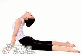 8式瘦腰瑜伽動(dòng)作 塑造柔軟的小蠻腰