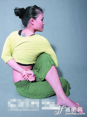 瘦背部的瑜伽動(dòng)作三