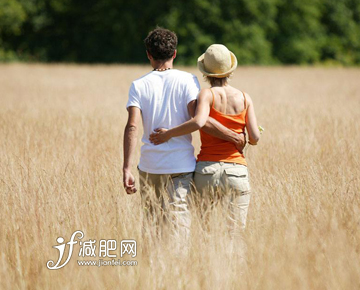 散步可以運動到大腿的肌肉消耗吸入的熱量 散步可以運動到大腿的肌肉消耗吸入的熱量