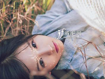 精致小臉怎么瘦，舌尖瘦臉