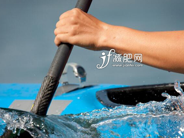 怎么減掉背部贅肉 4個動作專減背部贅肉 怎么減掉背部贅肉 4個動作專減背部贅肉