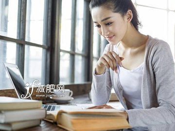 上班族總是胖的特別快 久坐不動(dòng) 上班族總是胖的特別快 久坐不動(dòng)