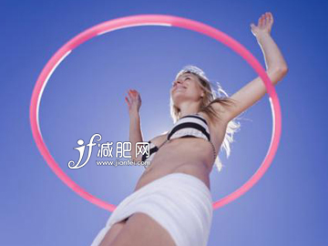 冬季怎么快速瘦肚子 轉(zhuǎn)呼啦圈