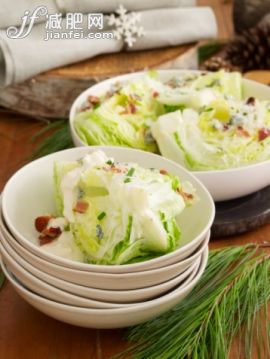 食品,桌子,飲食,室內(nèi),桌布_91901732_Salad_創(chuàng)意圖片_Getty Images China