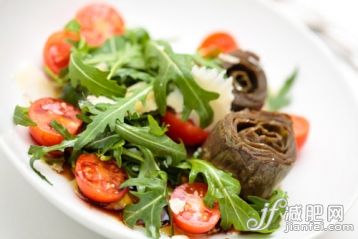 無人,開胃食品,開胃品,朝鮮薊,芝麻菜_gic13496498_Arugula and artichoke salad._創(chuàng)意圖片_Getty Images China
