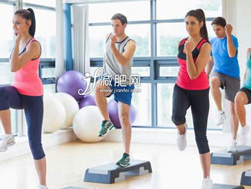 高抬腿運動 高抬腿運動