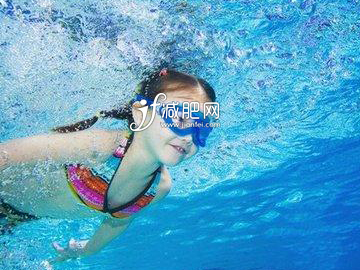 適合所有會(huì)游泳的肥胖兒
