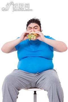 暴飲暴食,吃,食品,大塊頭,不健康食物_2a174387f_胖子吃漢堡_創(chuàng)意圖片_Getty Images China