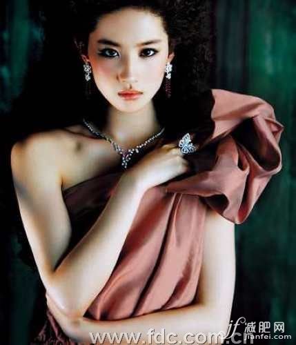 美體，塑形，明星，肩部，曲線，殷桃，楊冪，劉亦菲，唐嫣，劉詩詩，鄭爽，張嘉倪