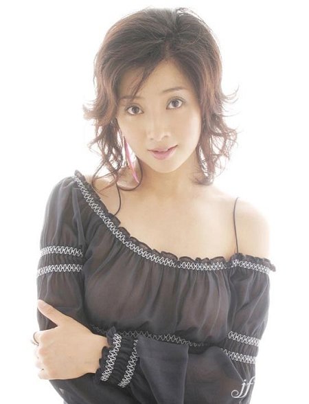 女人，空政，殷桃，文強(qiáng)，包養(yǎng)，傳言，辟謠，寫(xiě)真，，殷桃被文強(qiáng)包養(yǎng)之續(xù)，殷桃被文強(qiáng)包養(yǎng)