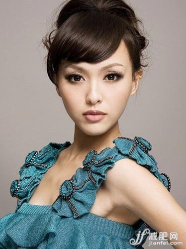 揭開85后美女唐嫣的瘦身秘訣