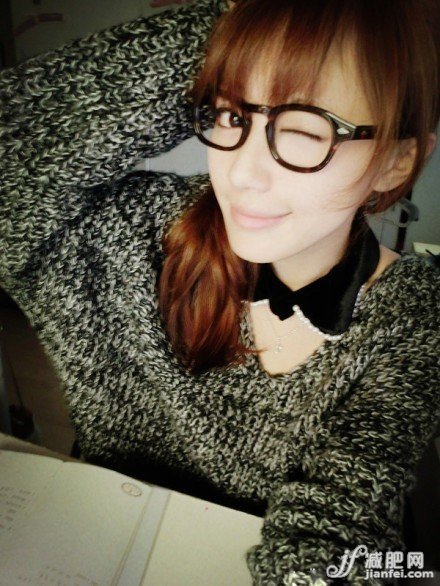 度娘魔鬼般身材秒殺技術(shù)宅男