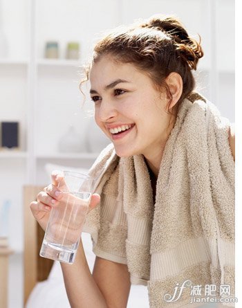 惱人腹部脂肪 4個(gè)方法來對(duì)抗