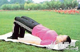 熟齡媽媽的減腹減臂運(yùn)動