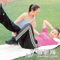 熟齡媽媽的減腹減臂運(yùn)動