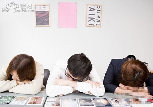 OL必看！爆辦公室5大發(fā)胖雷區(qū)