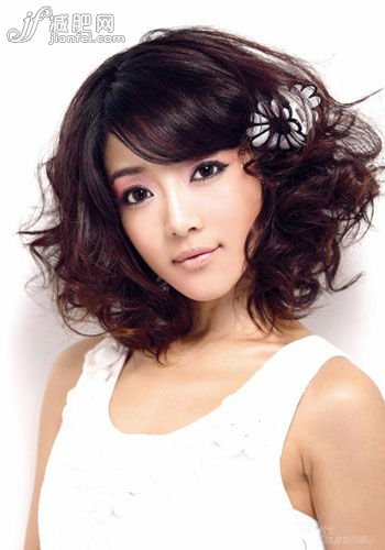 鄧家佳是怎樣瘦成這樣的標(biāo)準(zhǔn)V臉的 鄧家佳是怎樣瘦成這樣的標(biāo)準(zhǔn)V臉的