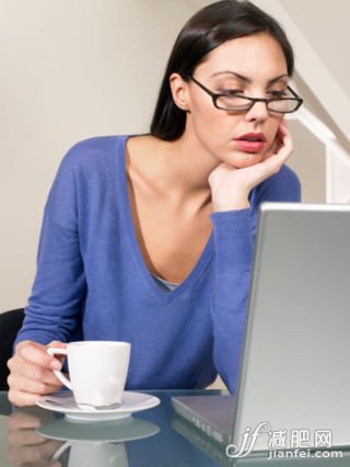 辦公室“保胃”戰(zhàn)