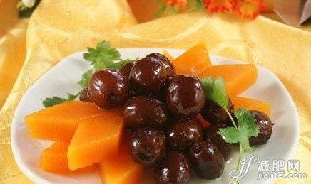 經(jīng)期5問題 吃對(duì)食物豐胸養(yǎng)顏