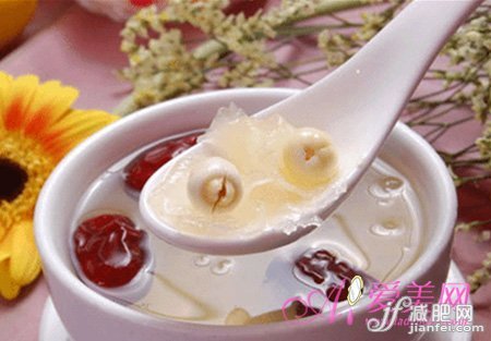 經(jīng)期豐胸效果快 6款紅棗食譜