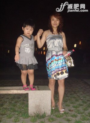  網(wǎng)友產(chǎn)后瘦身67斤 變辣媽減肥方法 