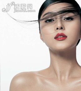 怎么才能瘦臉 跟范爺學(xué)V臉?biāo)俪煞? border=