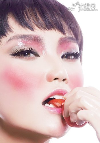 豐胸五大必修課 輕松變豐挺