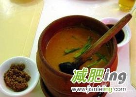 吃了花生和花生醬后不容易餓