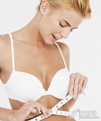 堅(jiān)持美胸三原則 告別平坦&下垂