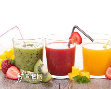 果蔬汁的熱量比較低對(duì)減肥有著很大的幫助