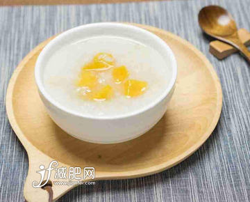 含熱量低又頗具飽腹感在填滿肚子的同時(shí)減掉脂肪