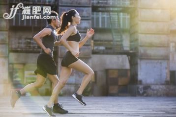 運(yùn)動(dòng)員,鍛煉,運(yùn)動(dòng),跑,塑形_cf432b5a0_年輕人戶外跑步鍛煉_創(chuàng)意圖片_Getty Images China