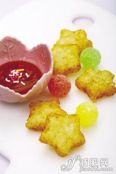 土豆餅,點心,食品,室內(nèi),飲食_0d6e83659_紅薯餅土豆餅_創(chuàng)意圖片_Getty Images China