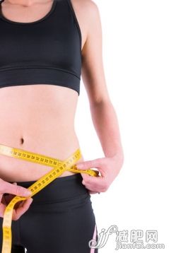 白人,測量,重量,肚子,腰部_gic12762016_slim woman measuring waist with tape measure on white background_創(chuàng)意圖片_Getty Images China