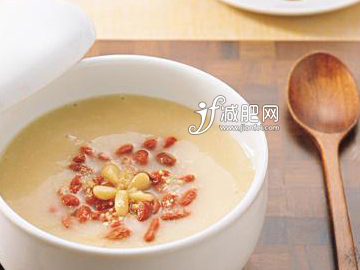 健康減肥餐，薏仁糙米粥