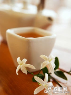 陳皮烏梅普洱:止脹解膩