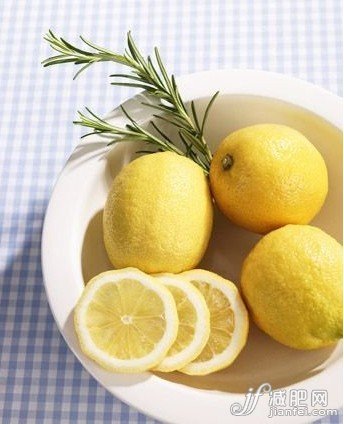 9種瘦臉食物 “吃”掉嬰兒肥