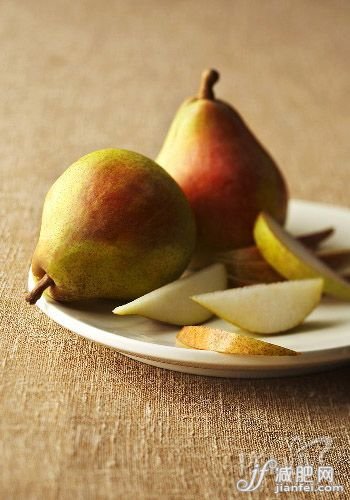 低熱量高營養(yǎng) 常吃梨巧瘦身