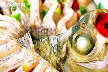 清蒸武昌魚 清蒸武昌魚