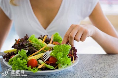 斷食排毒法 調(diào)節(jié)身體瘦出好身姿 