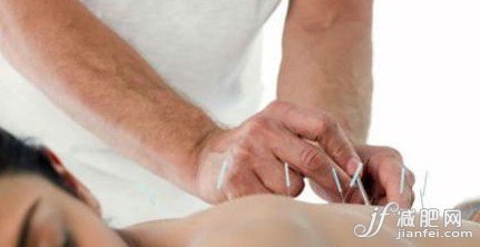 可能出現(xiàn)局部化膿感染